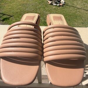 Dolce Vita Tan Padded Multi-Strap Slide Mules 7.5